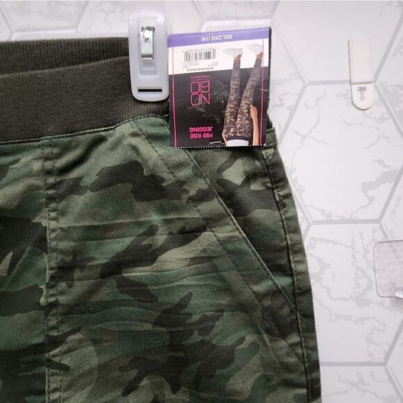 Nwt No Boundaries Camo Juniors' Mid Rise Rib Waistband Jeggings - Picture 3 of 10